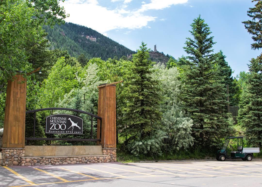 Cheyenne Mountain Zoo